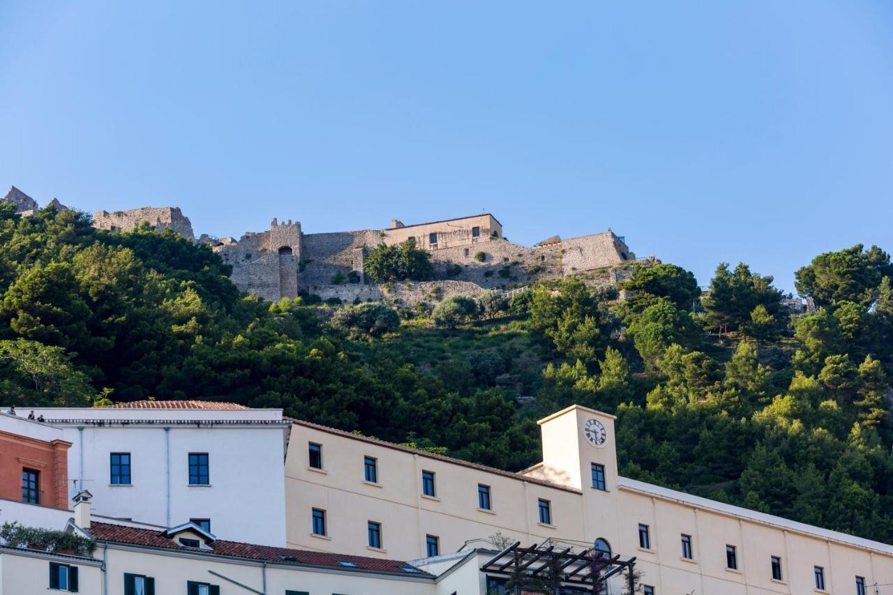 B&B Palazzo Arcieri Салерно Екстериор снимка